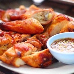 ไก่ย่าง1ตัว.