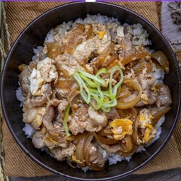 B06 Butadon ข้าวหน้่าหมู(บูตะด้ง)