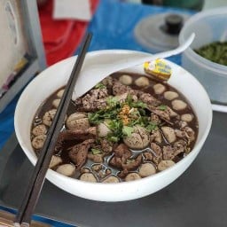 เตี๋ยวเรือ ตาน้อยชามใหญ่ๆ