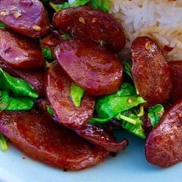 ข้าวกะเพรากุนเชียง