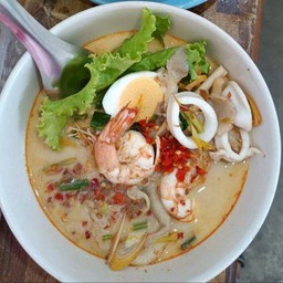 ก๋วยเตี๋ยวต้มยำน้ำข้นทะเล