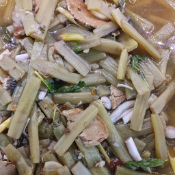 ต้มส้มสายบัว