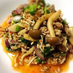 ลาบเห็ดรวมหมูสับ