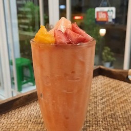 มะม่วง+สตอเบอรี่ สมูทตี้