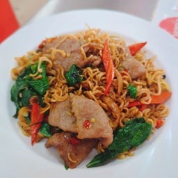 มาม่า ผัดขี้เมา