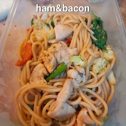 สปาเก็ตตี้ขี้เมาอกไก่