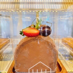 CHOCOLATE ROLL