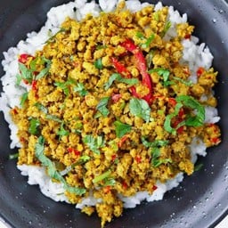 ข้าวราดคั่วกลิ้งหมูสับ