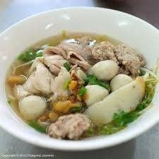 ร้านก๋วยเตี๋ยวไก่มะระปากอ่าง