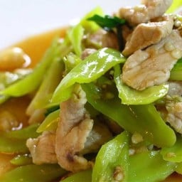 ผัดพริกหยวกหมู(กับข้าว)