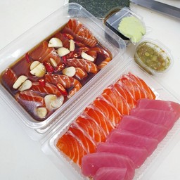 ม่อน+ทูน่า 300 กรัม +ม่อนดองใหญ่ พร้อมเครื่องเคียง