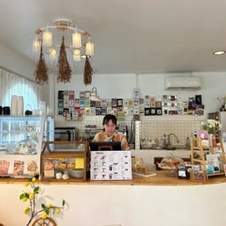 Homu โฮมุ คาเฟ่
