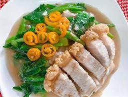 เกาเหลาหมูกรอบ