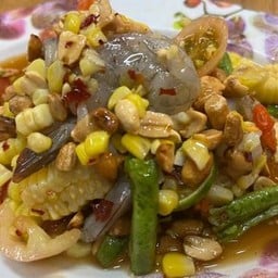 ตำข้าวโพดกุ้งสด( ใส่ปลาร้า)