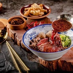 28.ก๋วยเตี๋ยวน้ำตกเนื้อไทยวากิว