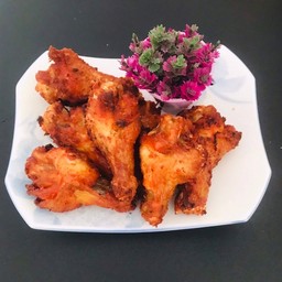 น่องไก่สไปซี่ 6 ชิ้น (อบ)