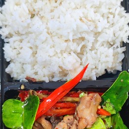 ข้าวราดผัดขี้เมากบ