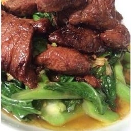 คะน้าหมูทอด (กับข้าว)