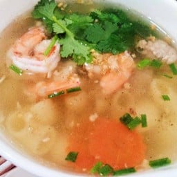 ซุปมักกะโรนี (กุ้ง)