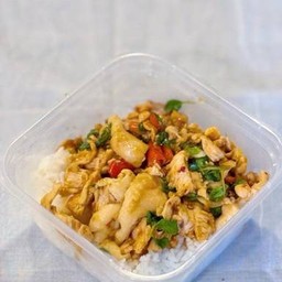 ข้าวราดกะเพราไก่ ด่วน