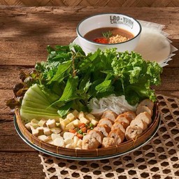 แหนมเนือง