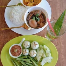 ครัวต้นข้าว อาหารปักษ์ใต้