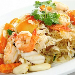 ผัดวุ้นเส้นทรงเครื่อง