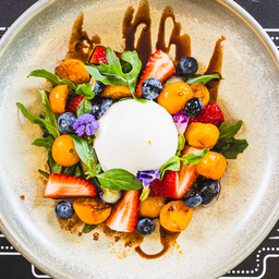 Summer Burrata salad