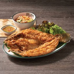 ปลากะพงทอดน้ำปลา