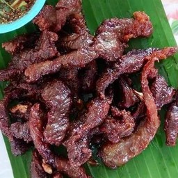 เนื้อแดดเดียวทอด