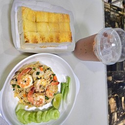 ข้าวผัด+ปังปิ้ง+น้ำ