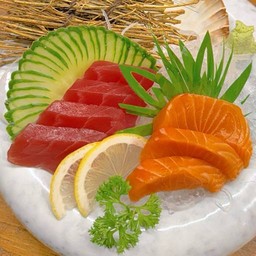 S11 Salmon Maguro Sashimi
