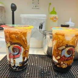 นมสดบราวน์ซูก้า