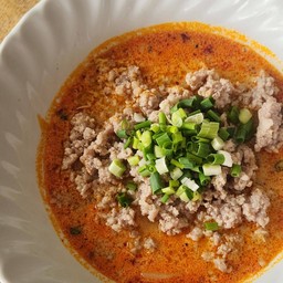 Minced Pork Tom Yum Creamy Soup