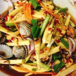 ตำมะม่วงหอยแครง