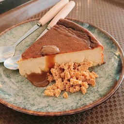 ชีสเค้กซอล์ทเท็ด คาราเมล