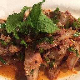 น้ำตกหมูย่าง