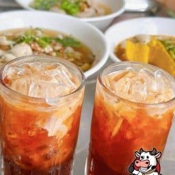 ก๋วยเตี๋ยวเนื้อโกบอย สุขสวัสดิ์