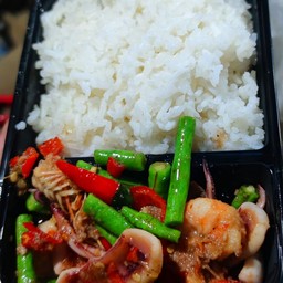 รวมมิตร - ทะเลผัดกะปิ