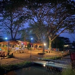 ้ร้านลาบริมคลองสามสาย (ศิลา)
