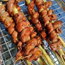 ไก่ย่างวิเชียรบุรี By น้องลัคกี้