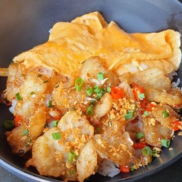 Fried Fish Spicy Salt Rice  ข้าวปลาทอดคั่วพริกเกลือไข่ลาวา