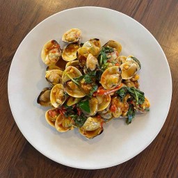 หอยตลับผัดพริกเผา