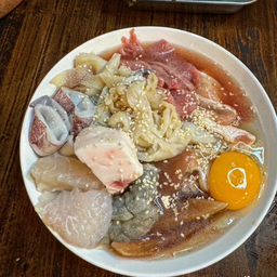 หมูกระทะรวมเนื้อทะเล