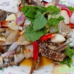 ยำปูเย็น
