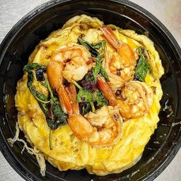 ข้าวไข่ข้นกะเพรากุ้ง