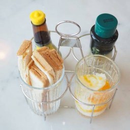 ขนมปังปิ้งกายา+ไข่ลวก