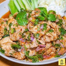 ลาบหมูชิ้นเป็นกับข้าว