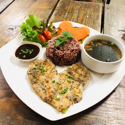 ข้าวอกไก่ย่าง