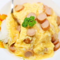 ข้าวไข่ข้นบีลักกี้